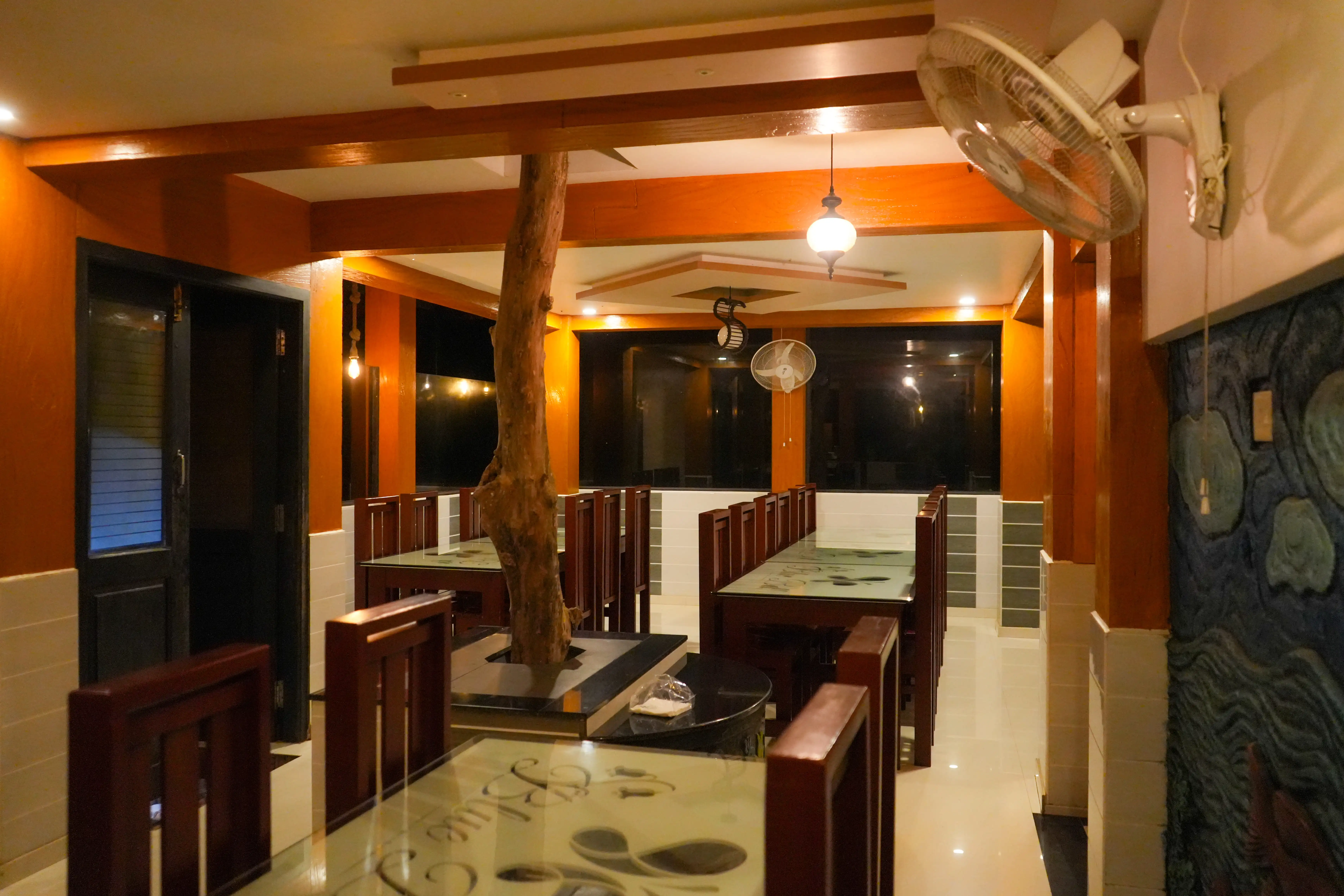 High Canopy Balcony Suite